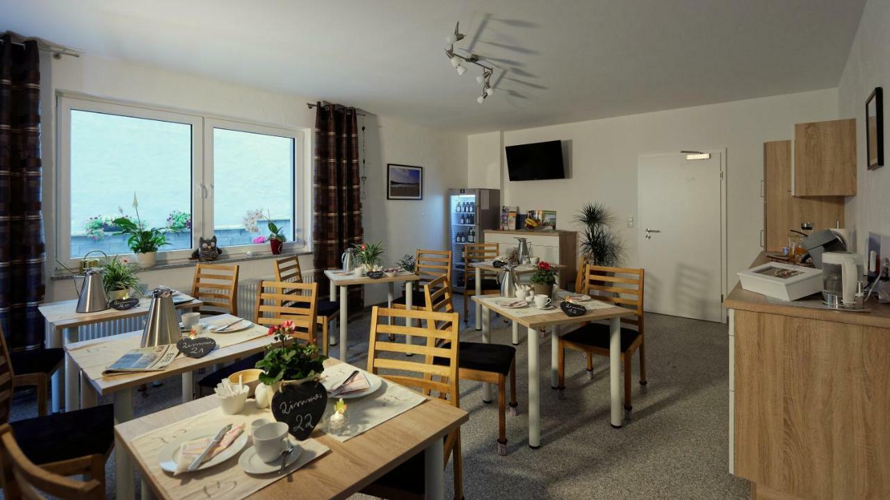 Gaestehaus Am Hochsimmer Ettringen  Esterno foto
