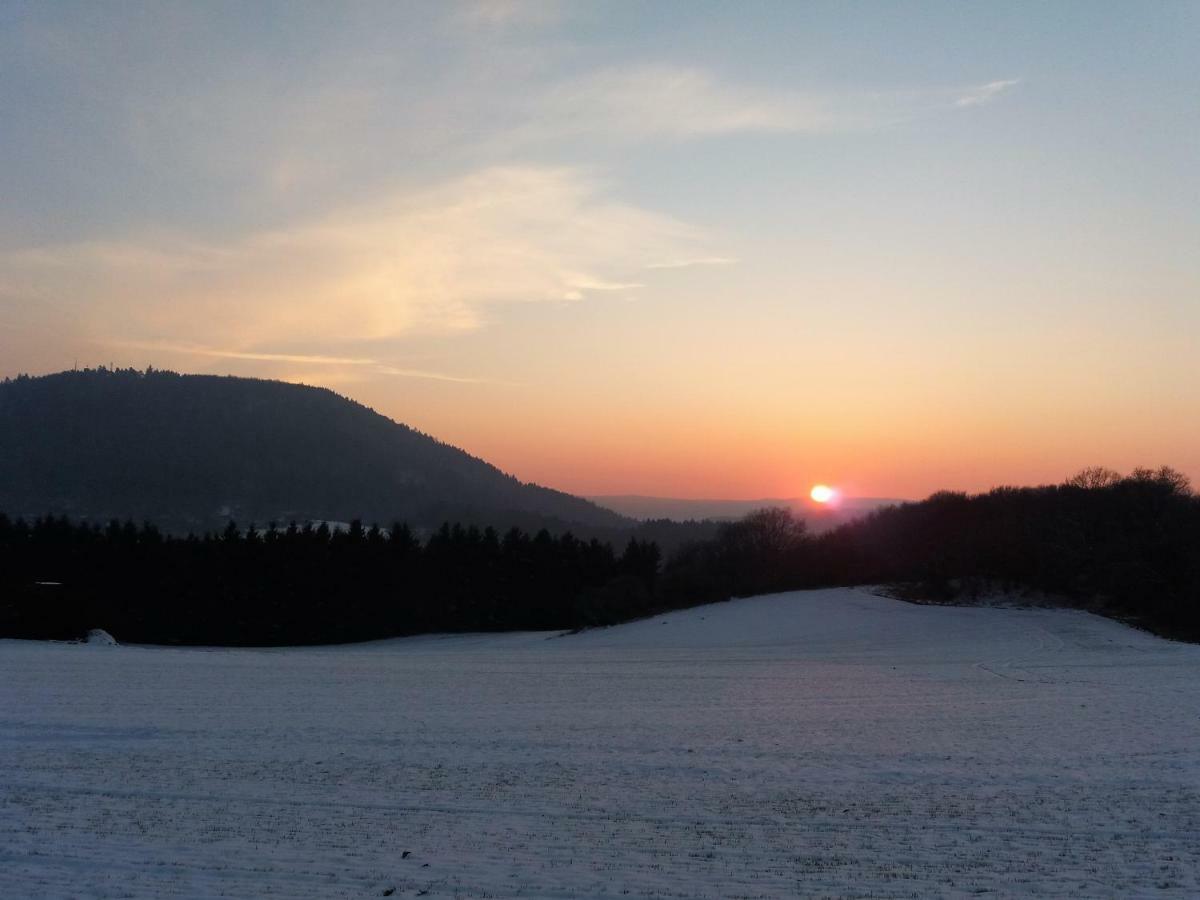 Gaestehaus Am Hochsimmer Ettringen  Esterno foto